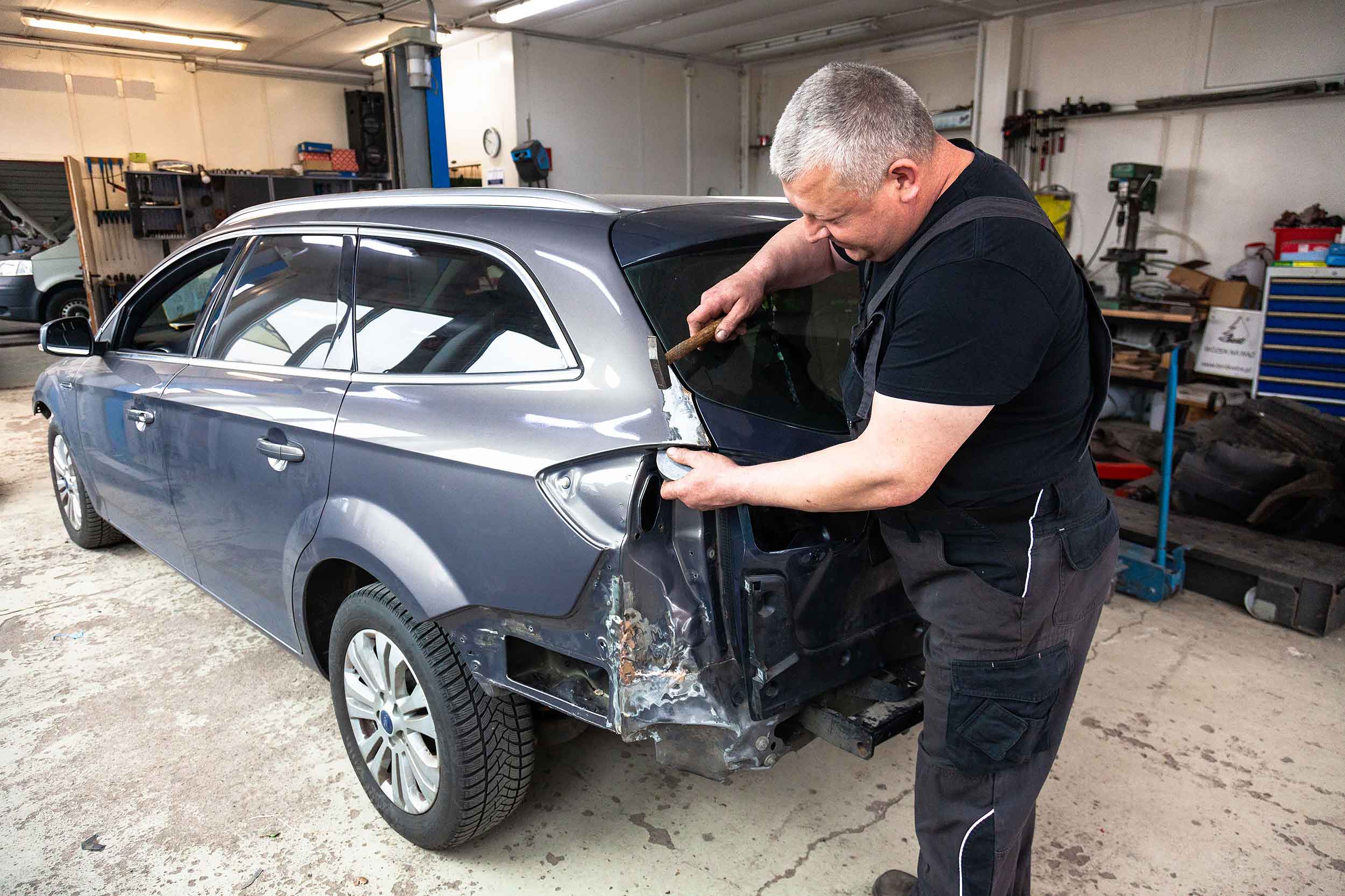 Unfallinstandsetzung bei Starke und Hoecker